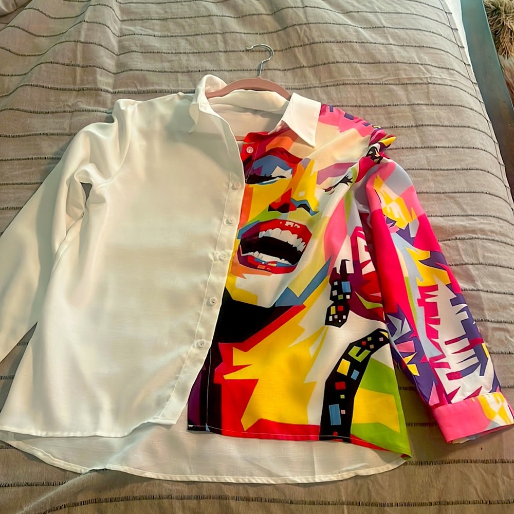 Marilyn Monroe Button-Up Top